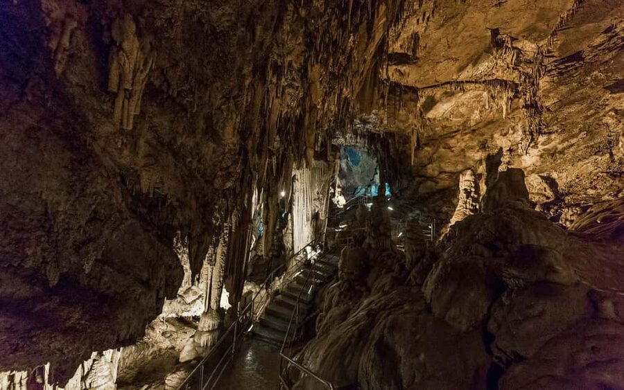 Alanya:4x4 Jeep Safari and Cave Tour With Lunch At Dim River - Key points to know before booking