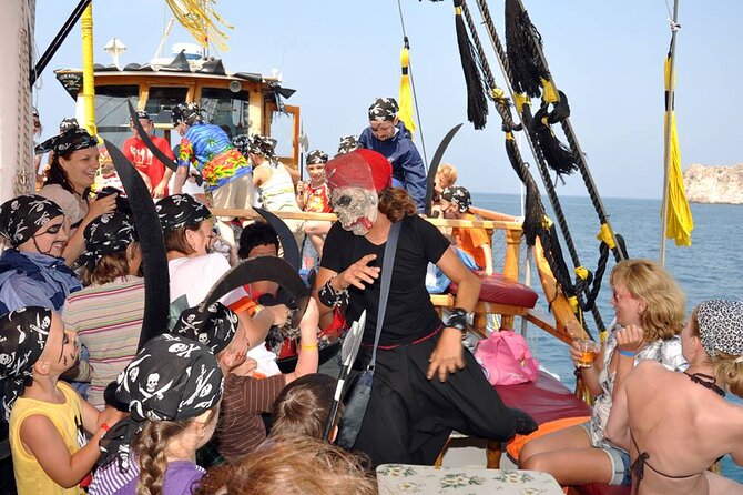 Alanya All Inclusive Pirate Boat Trip With Hotel Transfer - Comfort, toilets, and the practical details