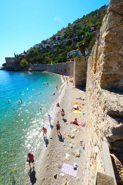 Alanya: City Tour with Cable Car and Damlatas Cave 3 in 1 - Alanya Castle, a short introduction and free exploration
