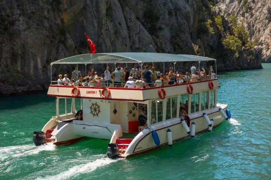 Alanya: Green Canyon Boat Tour with Lunch & Soft Drinks - Leaving Alanya for the Oymapınar hills