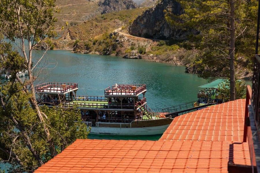 Alanya: Green Canyon Boat Tour with Lunch & Soft Drinks - A short fishing stop, not a full fishing trip