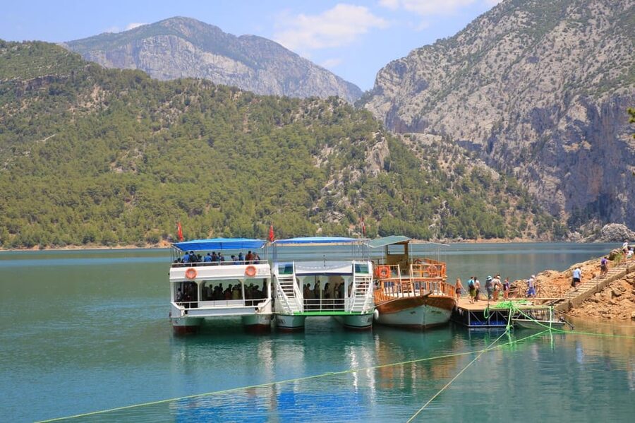 Alanya: Green Canyon Boat Trip with Lunch and Hotel Pickup - Key points to know before booking