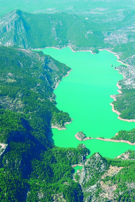 Alanya: Green Canyon Boat Trip with Lunch and Hotel Pickup - Cruising between the canyon cliffs