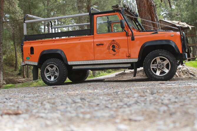 Alanya Jeep Safari - Cooling off at Obaçayı