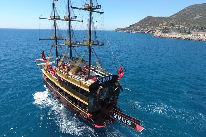 Alanya Pirate Boat Tour with Lunch, Soft Drinks & Transfer - Pickup, boarding, and the ride back