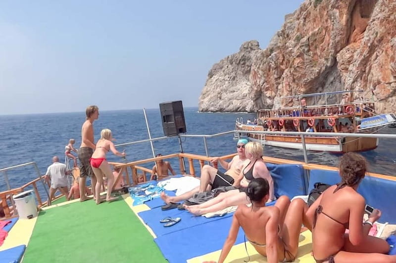 Alanya: Pirate Boat Trip with Lunch and Drinks - Pickup areas and the long day question