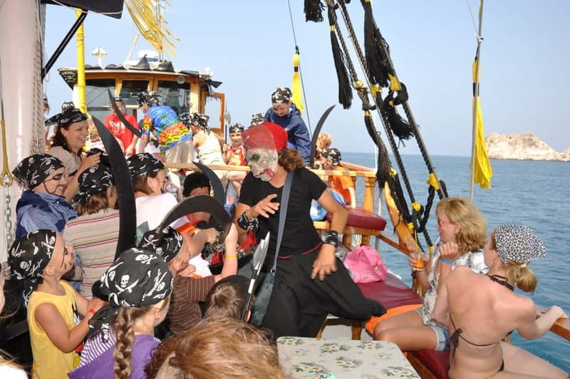Alanya: Pirate Boat Trip with Meal, Drinks and Pickup Option - What the $14 price really buys you