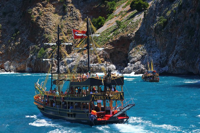 Alanya Pirate Boat with Lunch and Drinks - Pirates Cave, Lover’s Cave, and Phosphorous Cave