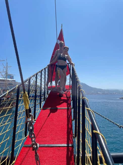 Alanya: Pirate Boat with Lunch and Unlimited Drinks - Who will enjoy this cruise most