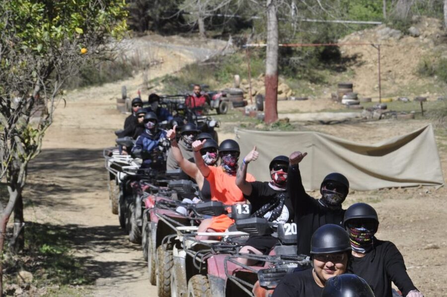 Alanya: Quad Safari Experience with Hotel Transfers - Guides, group pace, and the feel of the ride