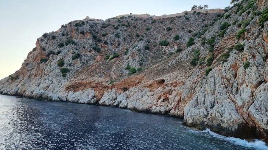 Alanya: Relax Boat Trip With Lunch & Swimming - The Red Tower and old shipyard from the water