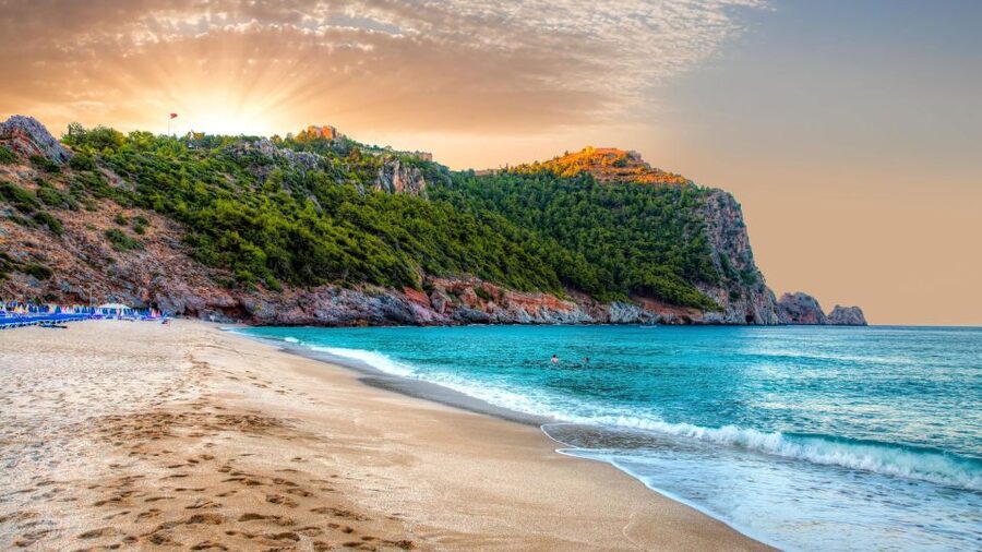 Alanya: Relax Boat Trip With Lunch & Swimming - Three to four chances to swim