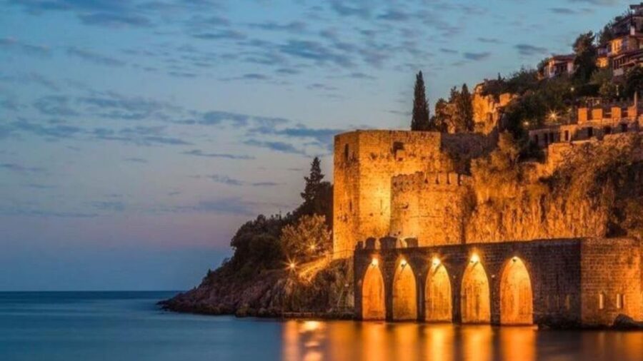 Alanya: Sunset Cruise with Dinner - Swimming at Ulas Beach