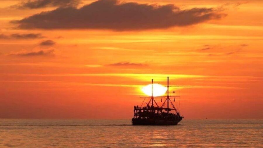 Alanya: Sunset Cruise with Dinner - From Alanya Harbor to the Red Tower
