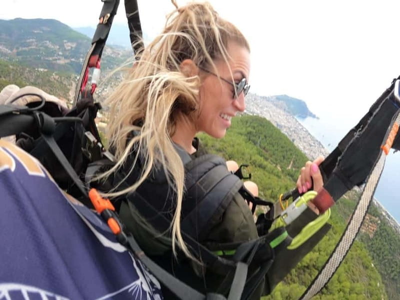 Alanya: Tandem Paragliding Experience with Video Option - The photo and video choice