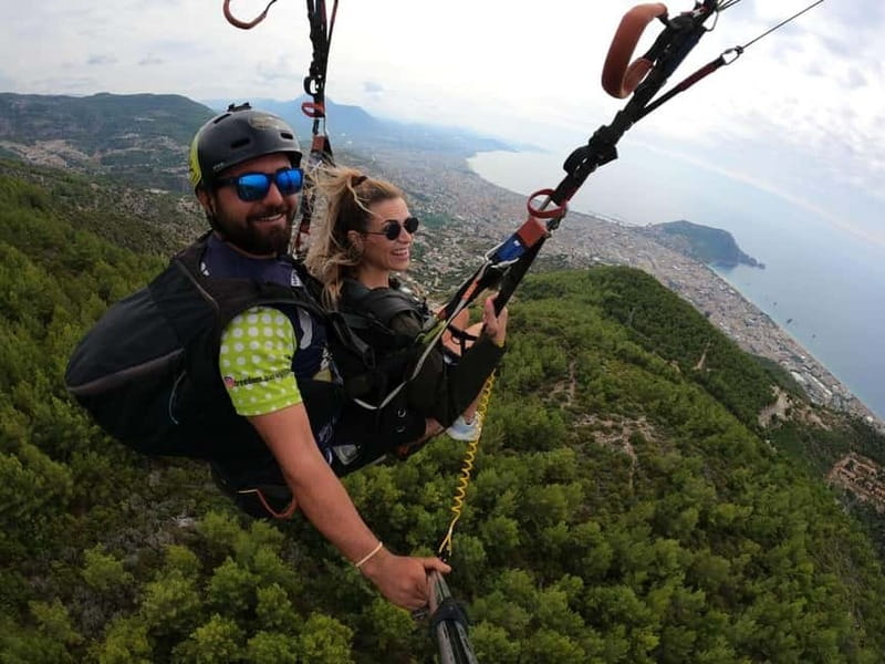 Alanya: Tandem Paragliding Experience with Video Option - Who will enjoy this flight most?