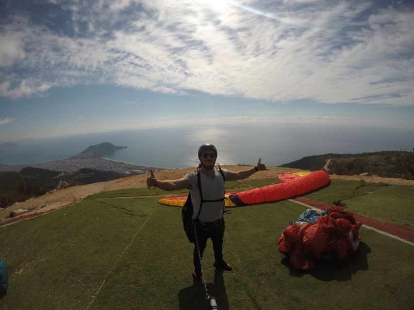 Alanya: Tandem Paragliding from 700m with Meeting or Pick Up - Key points before you book
