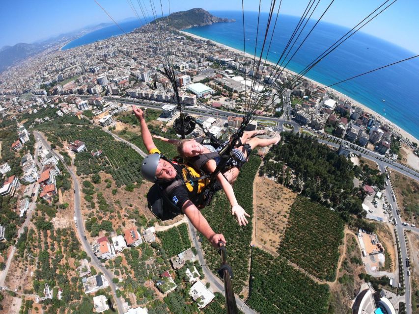 Alanya: Tandem Paragliding from 700m with Meeting or Pick Up - What the ratings tell you about the experience