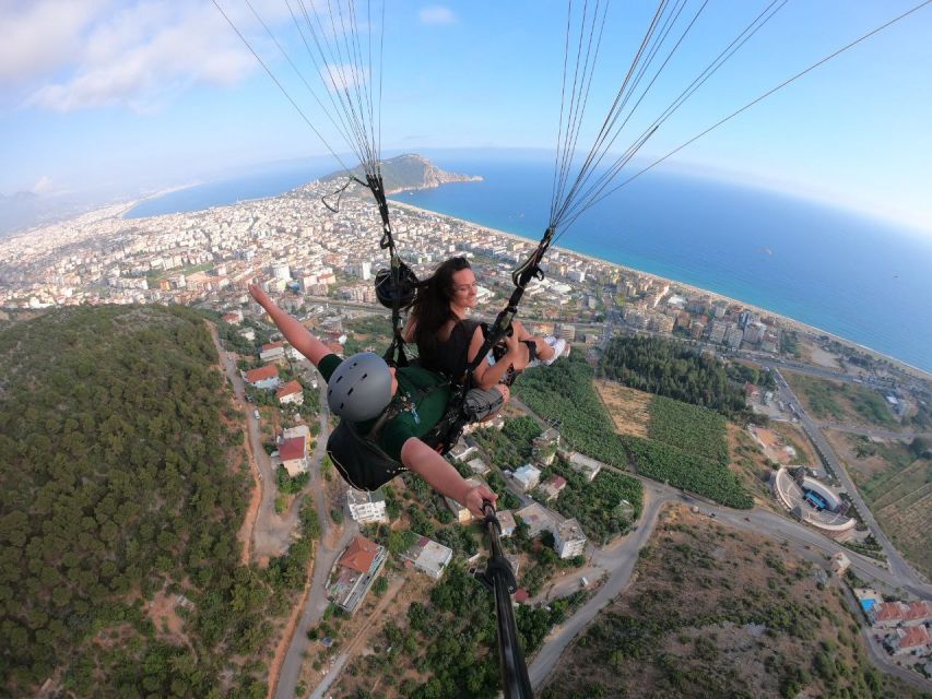 Alanya: Tandem Paragliding from 700m with Meeting or Pick Up - Meeting at Alanya 4 Nolu ASM or choosing pickup