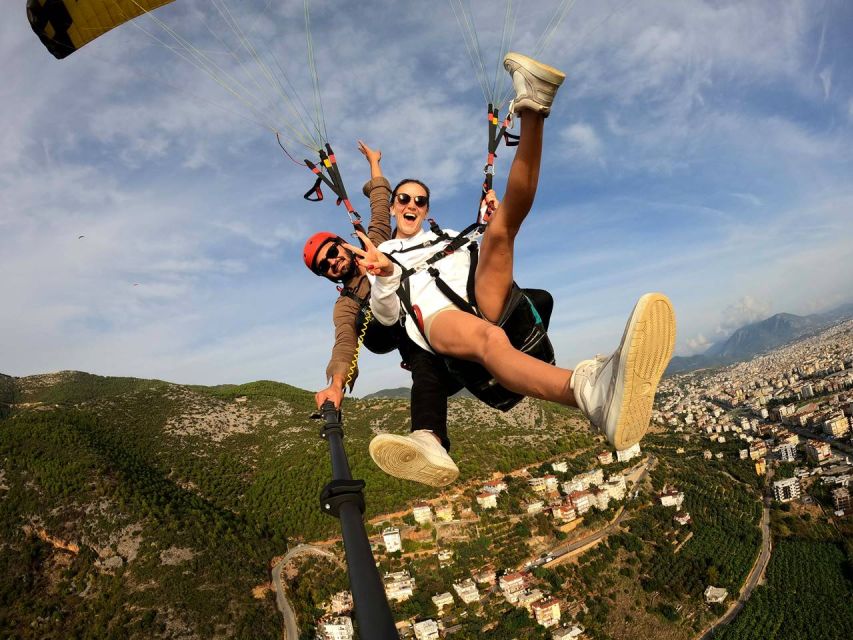 Alanya: Tandem Paragliding with Hotel Pickup - What the $77 price really covers
