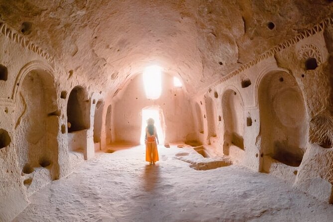 Antalya : 2 Days Cappadocia Tour w/ Option Cave Hotel Ballon Ride - The pottery workshop and the sales question