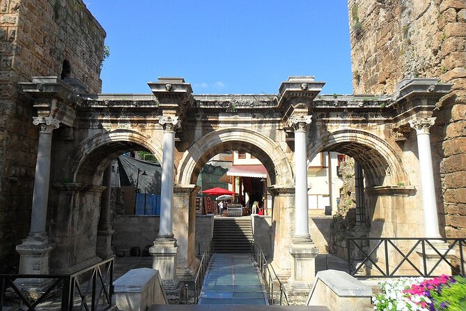 Antalya City Tour with Cable Car and Waterfalls - The 45-minute Argentum stop