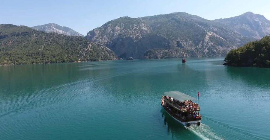 Antalya: Green Canyon Boat Trip with Lunch & Soft Drinks - Reaching Green Canyon from Alanya or Side