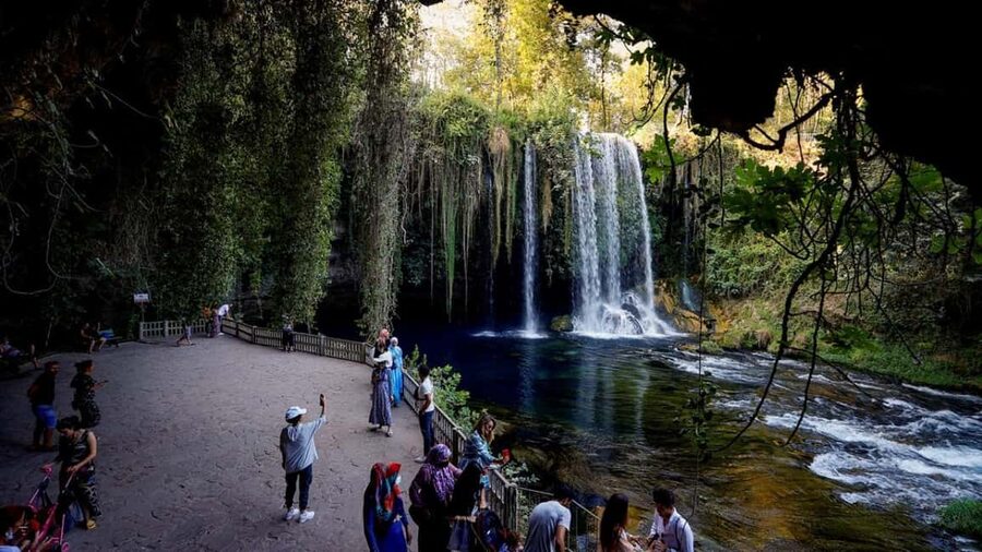 Antalya: Guided City Tour with Waterfalls Tickets and Lunch - A necessary warning about the advertised four hours