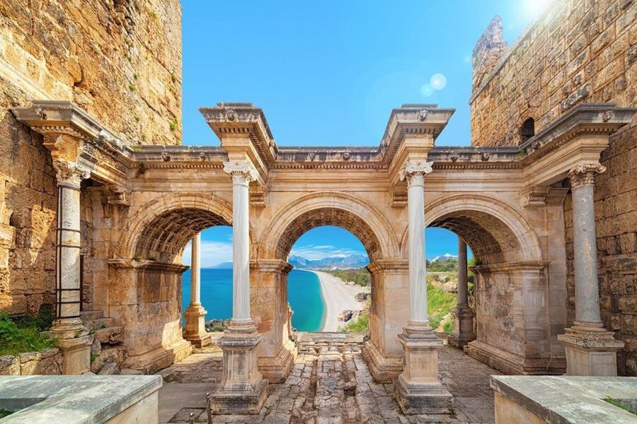Antalya: Guided Old Town Tour with Boat Trip and Lunch - A full day that links Antalya’s three faces