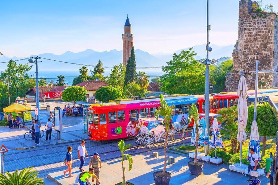Antalya: Guided Old Town Tour with Boat Trip and Lunch - Is $8 really good value?
