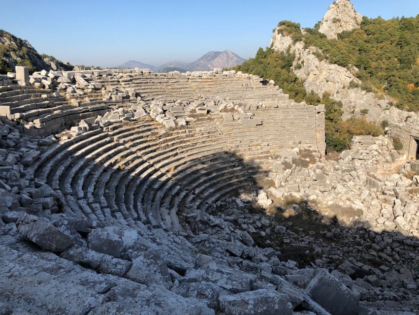 Antalya: Hiking in Termessos Ancient City - Walking into the ancient city at 1,050 meters