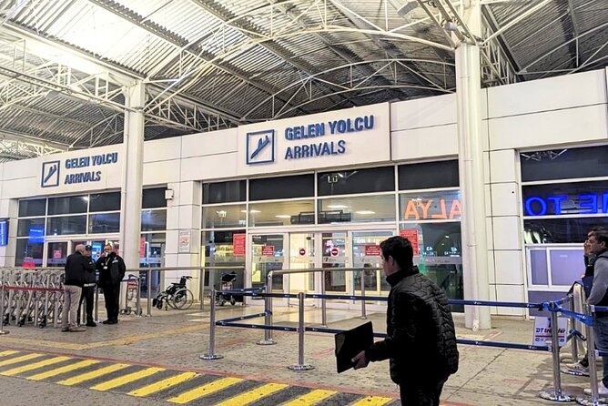 Antalya Hotels and Airport Transfer Service - Why the private format can be worth the price