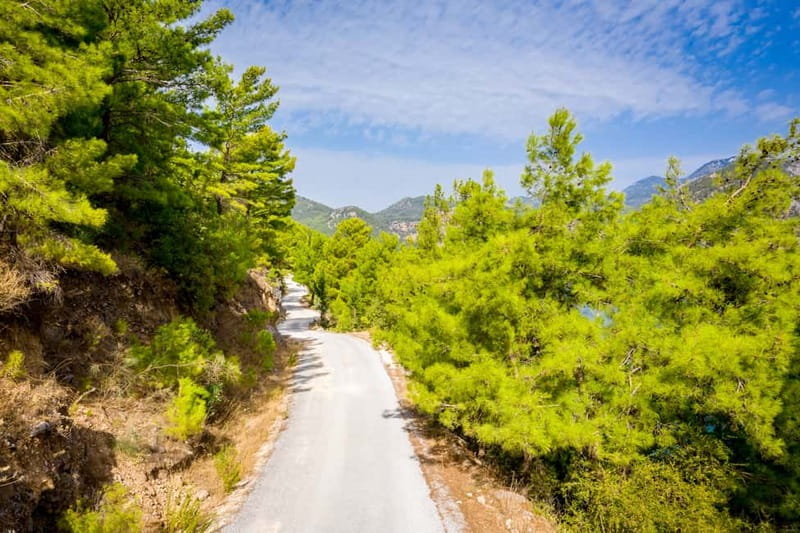 Antalya: Jeep Safari Adventure w/Lunch at Local Restaurant - Mountain lunch with grilled fish or chicken