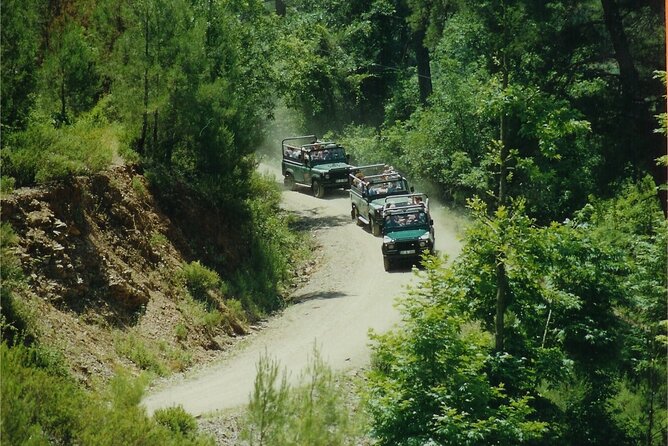 Antalya Jeep Safari Off Road - Lunch at a family-run restaurant