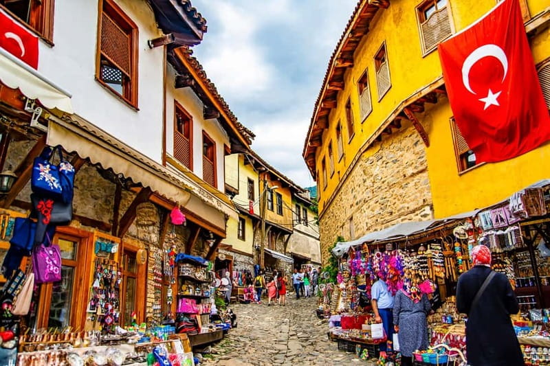 Antalya: Kaleici Old Town Small Group Guided Walking Tour - Meeting your guide on Atatürk Caddesi