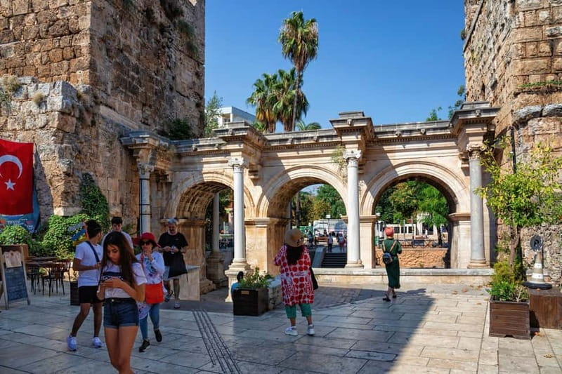 Antalya: Kaleici Old Town Small Group Guided Walking Tour - Yivli Minaret Mosque and the Seljuk chapter