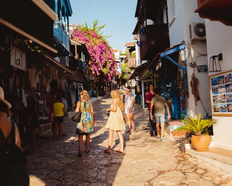 Antalya: Kaleici Old Town Small Group Guided Walking Tour - Walking through Kaleici’s winding lanes