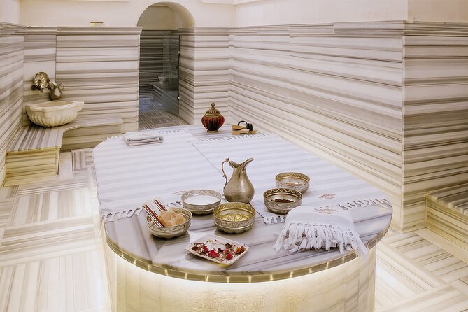Antalya / Lara : Traditional Turkish Bath & Oil Massage & Spa - The marble slab and traditional body scrub