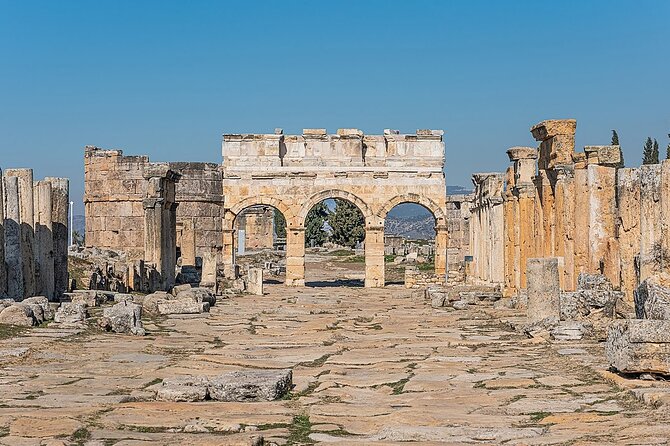 Antalya: Pamukkale & Hierapolis Tour with Lunch & Entrance - Hierapolis adds an ancient city to the day
