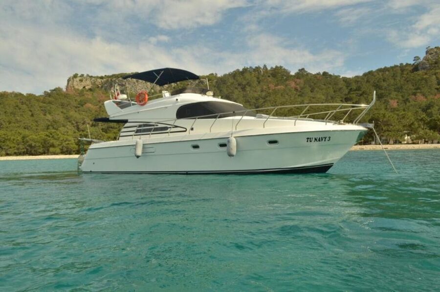 Antalya: Private Yacht Tour with 3 Swim Stops and a Meal - A private day on the Kemer coast