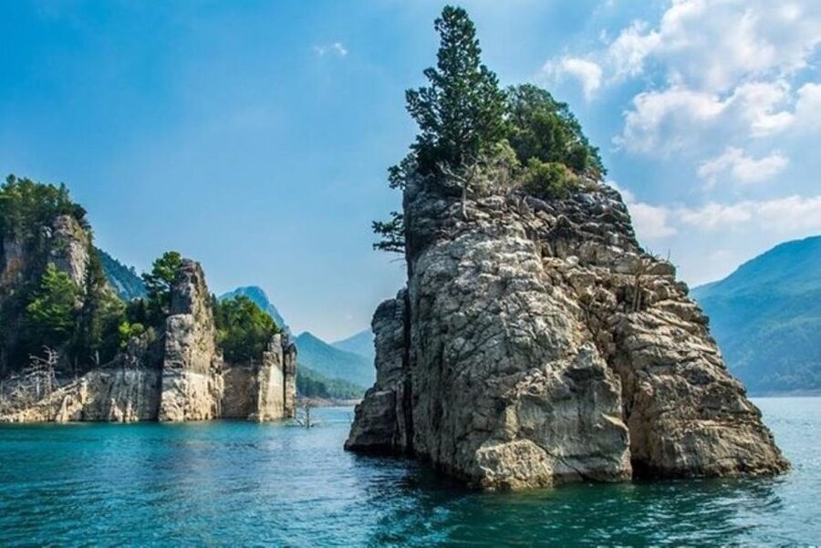 Antalya/Side: Green Canyon Day Trip with Boat Tour and Lunch - Lunch beside the reservoir
