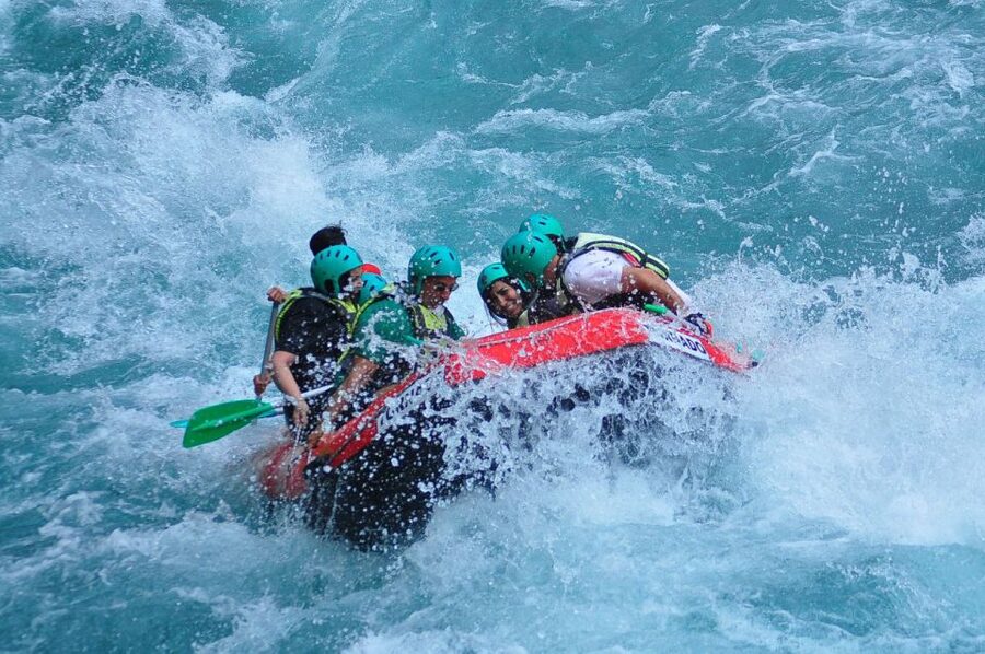 City of Side/Alanya: Koprulu Canyon Rafting Tour with Lunch - A halfway break that helps the long route