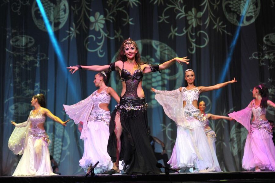 City of Side: Fire of Anatolia Dance Show Ticket & Transfer - What happens during the two-hour Fire of Anatolia show