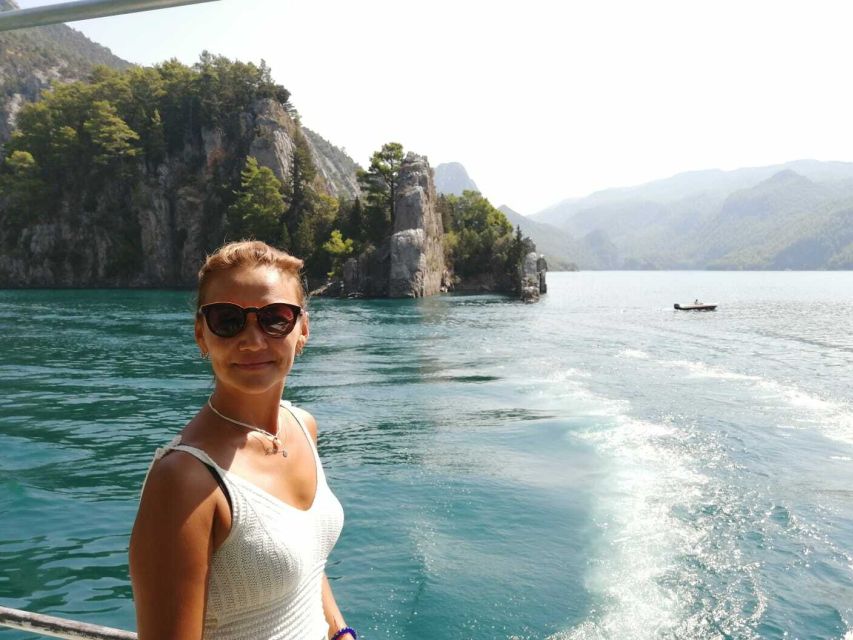 City of Side: Green Canyon Boat Tour with Lunch and Drinks - Lunch with three straightforward choices
