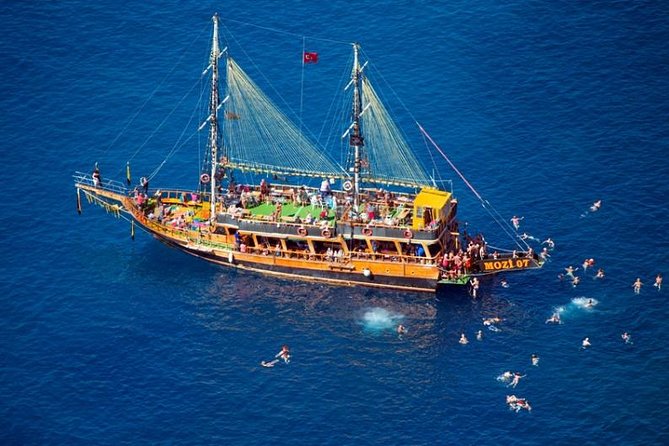 Dolphin Island Boat Trip – Swim, Sun & Lunch Included - Value at $30.17