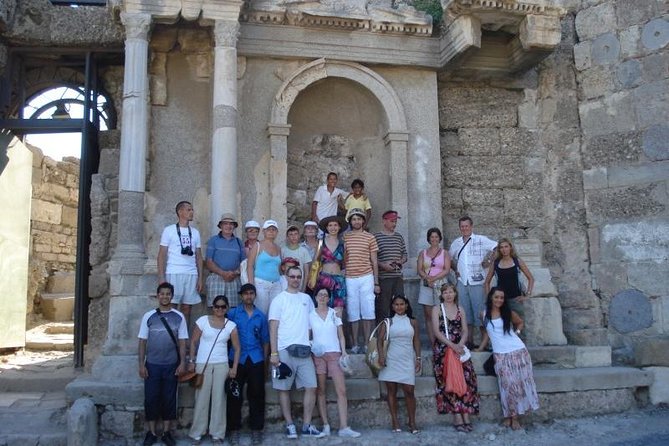 Exploring Ancient Wonders and Natural Beauty in Turkey - Lunch and the possible shopping stops
