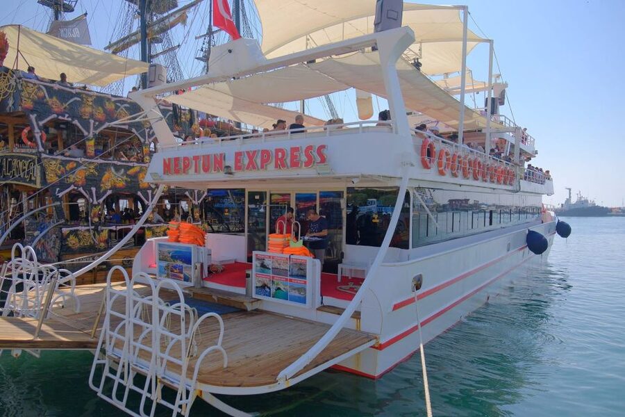 From Alanya: Boat Tour with Unlimited Soft Drinks and Lunch - Cleopatra Beach is for swimming, not a long beach visit