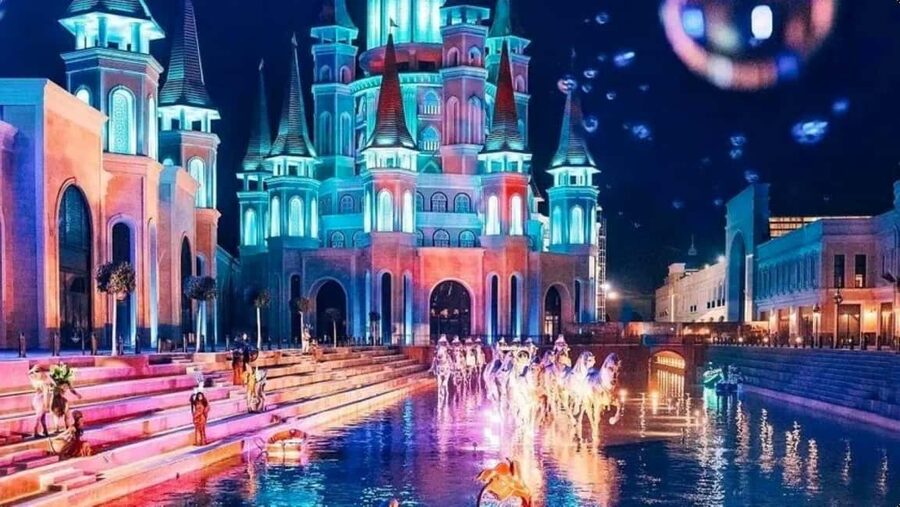 From Alanya: Land of Legends Night Show with Hotel Transfers - Arrival and your first hour at the park