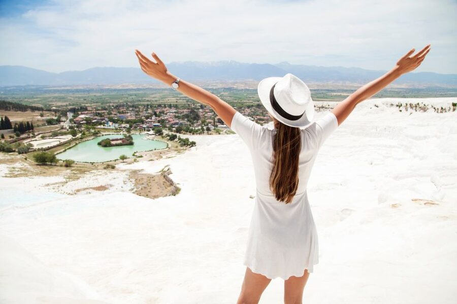 From Alanya: Pamukkale and Hierapolis Day Tour with Lunch - Walking the white travertine terraces