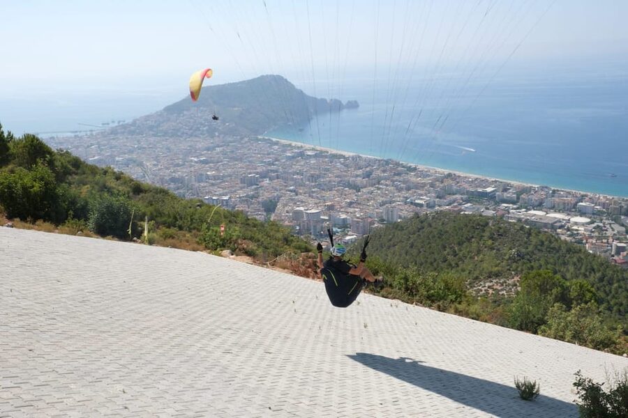 From Antalya, Belek, Side Alanya Paragliding Experience - From your hotel to Cleopatra Beach